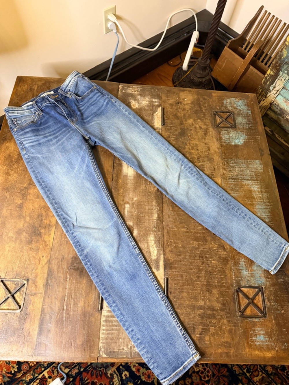 Vigoss Denim Jeans in Blue with Gold Stitching
